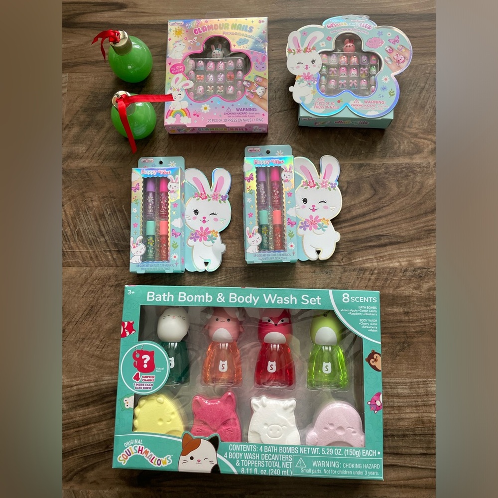 Girls beauty bath lot lipgloss bubble bath nails Squishmallows